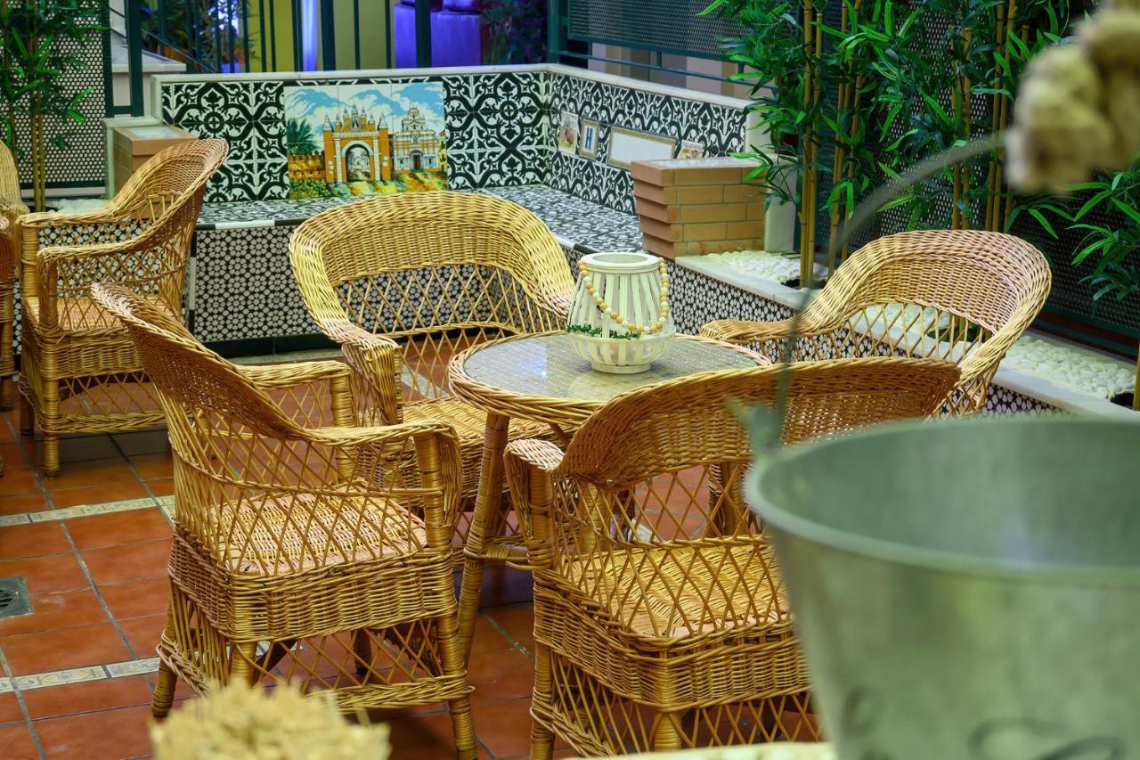 Hotel H28 Camas Kültér fotó